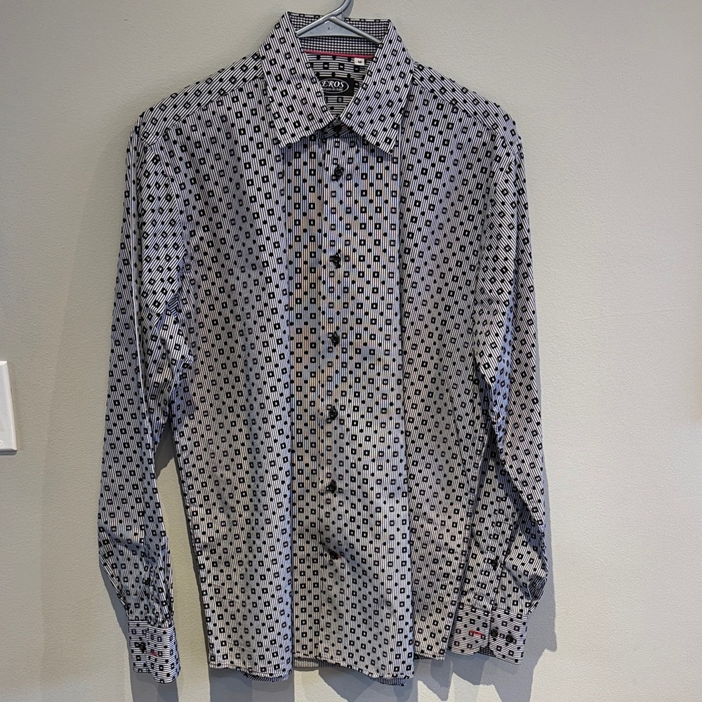 Elegant Men's Black and White Patterned Shirt